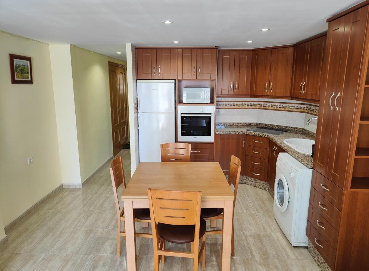 Sea View Apartment Кульера Экстерьер фото